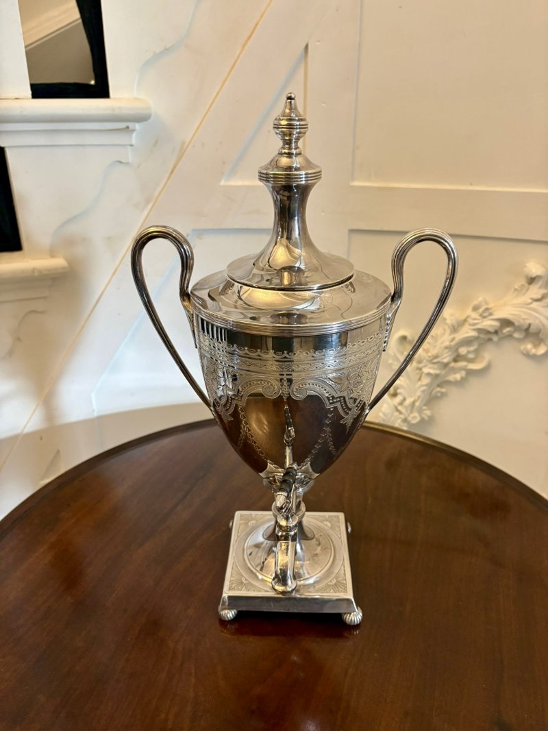 Antique Victorian Walker & Hall Sheffield Silver Plated Tea Urn / Samovar With Tap